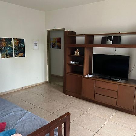 Hostel Jotaaa F Ourinhos Ngoại thất bức ảnh